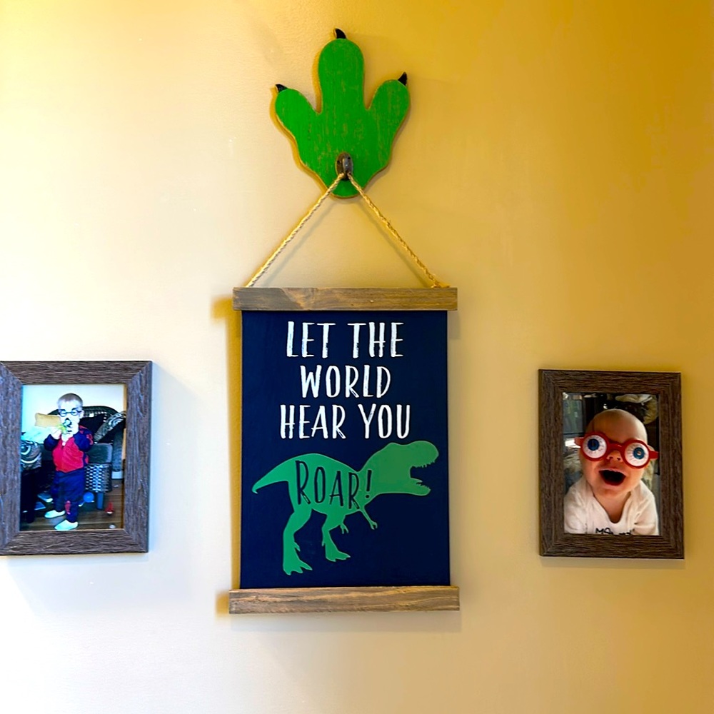 Dinosaur room decor